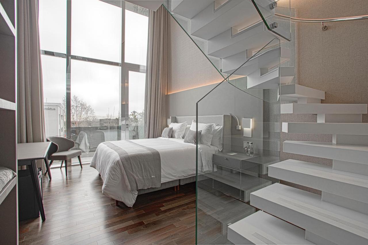 Suryaa Hotel Pinhais, Curio Collection By Hilton 外观 照片