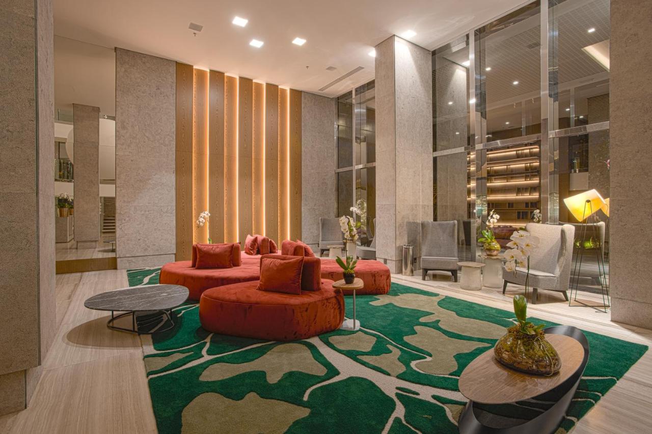 Suryaa Hotel Pinhais, Curio Collection By Hilton 外观 照片