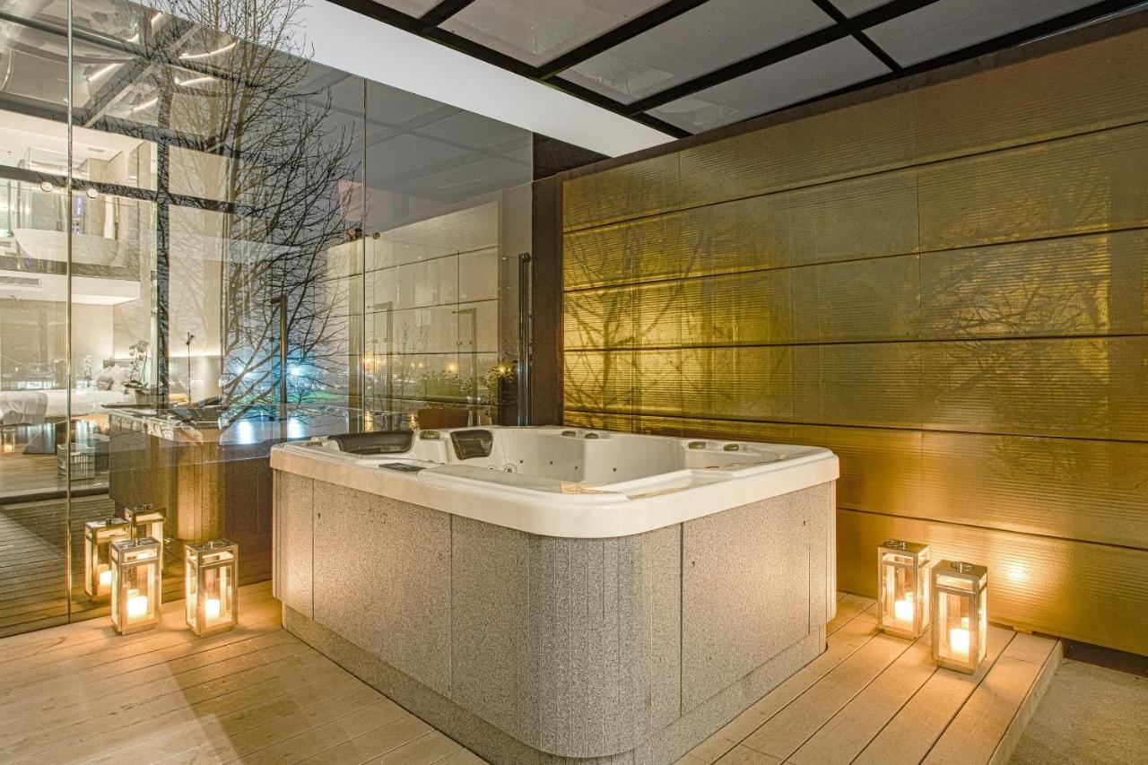 Suryaa Hotel Pinhais, Curio Collection By Hilton 外观 照片