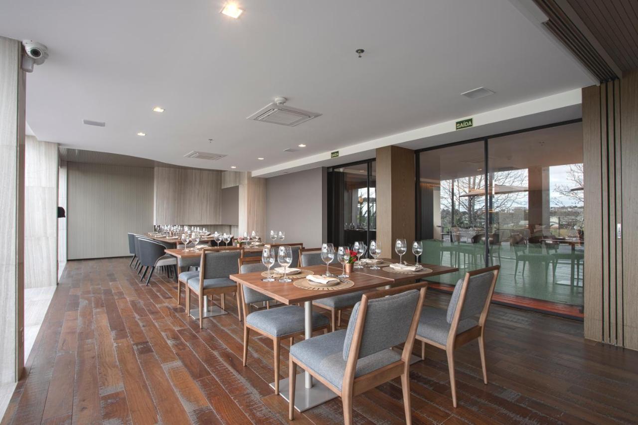 Suryaa Hotel Pinhais, Curio Collection By Hilton 外观 照片