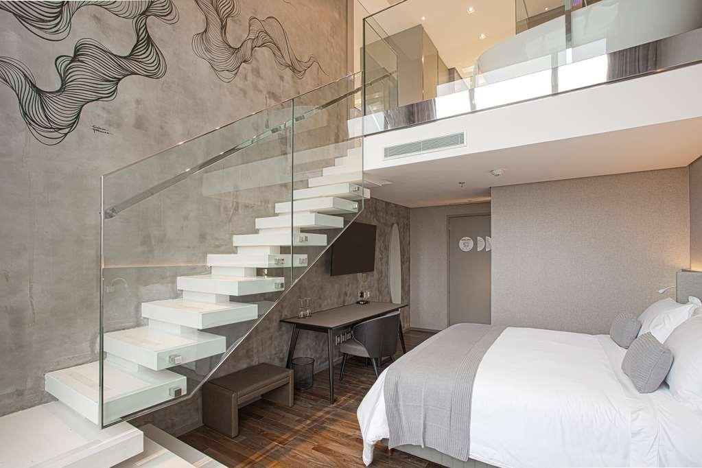 Suryaa Hotel Pinhais, Curio Collection By Hilton 客房 照片