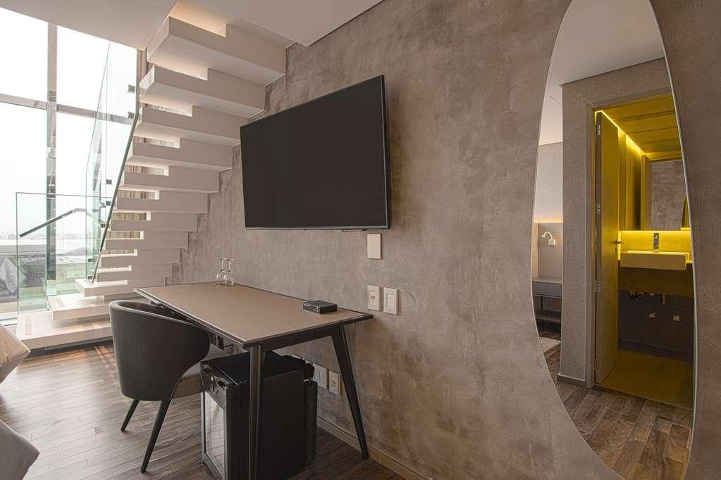 Suryaa Hotel Pinhais, Curio Collection By Hilton 客房 照片