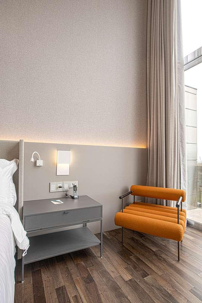 Suryaa Hotel Pinhais, Curio Collection By Hilton 客房 照片